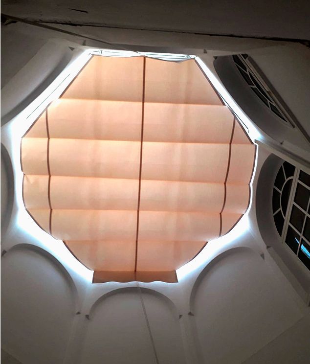 Toldo con forma en la Palma del Condado