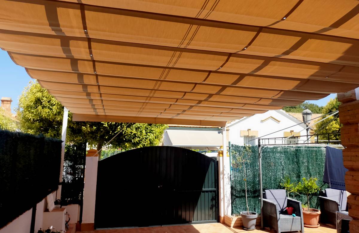 Toldo palillería y estructura en Huelva