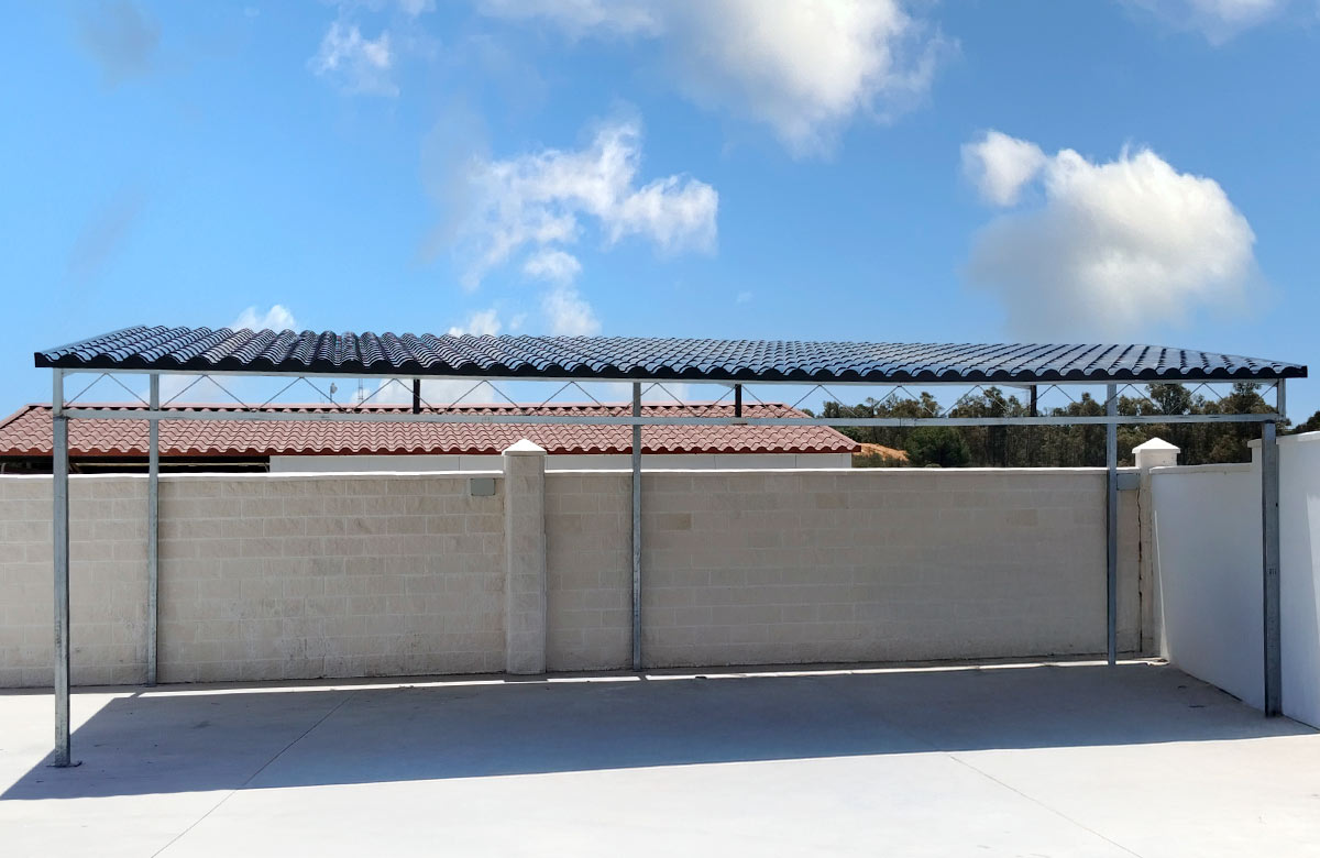 Estructura metálica y panel sandwich en Huelva