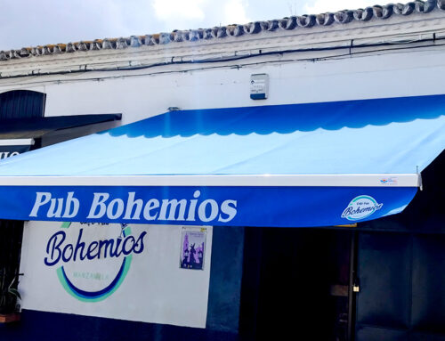Toldos para pequeñas cafeterías y pubs en Huelva